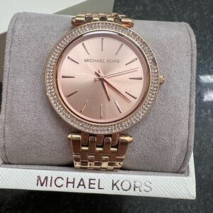 Michael Kors rose gold watch